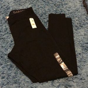 *NWT* Black Leggings